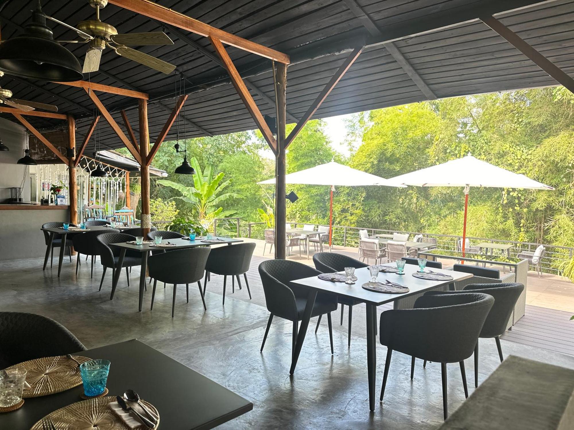 The Namkhan, A Small Luxury Hotel Of The World Luang Prabang Exterior photo
